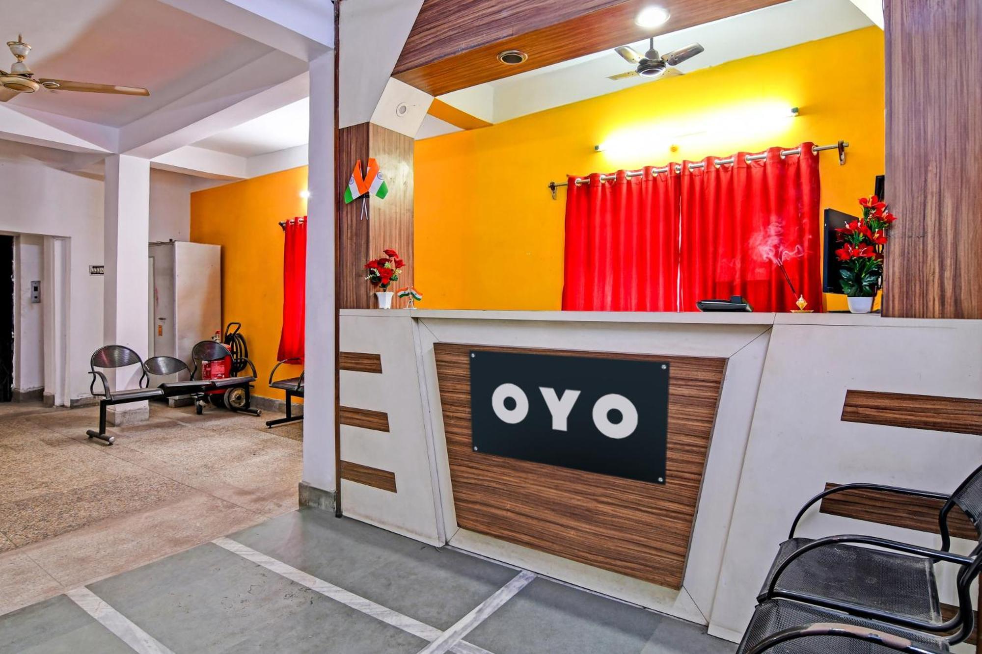 Hotel O Red Rose Near Noapara Metro Station コルカタ エクステリア 写真